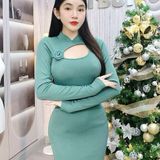 D26 - Đầm Body Thiết Kế Khoét Cổ Xẻ Tà Tặng Kèm Tag Hoa Hồng Len Mai Bùi Store Trơn