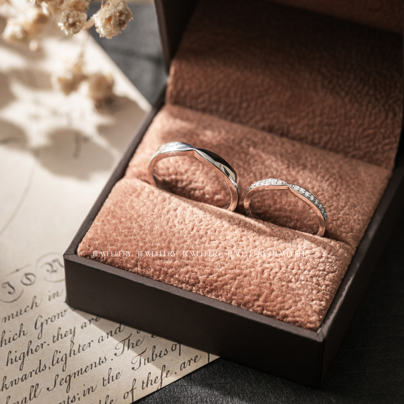 Cielo Cặp nhẫn cưới vàng trắng Moissanite CP-Cielo-WG10