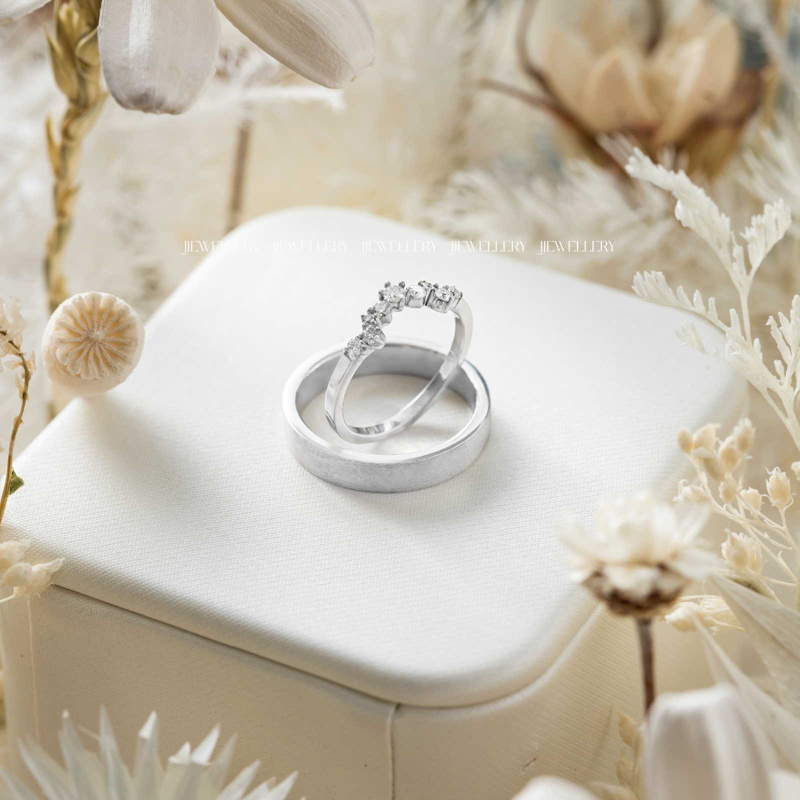 Lael Cặp nhẫn cưới vàng trắng Moissanite CP-Lael-WG10