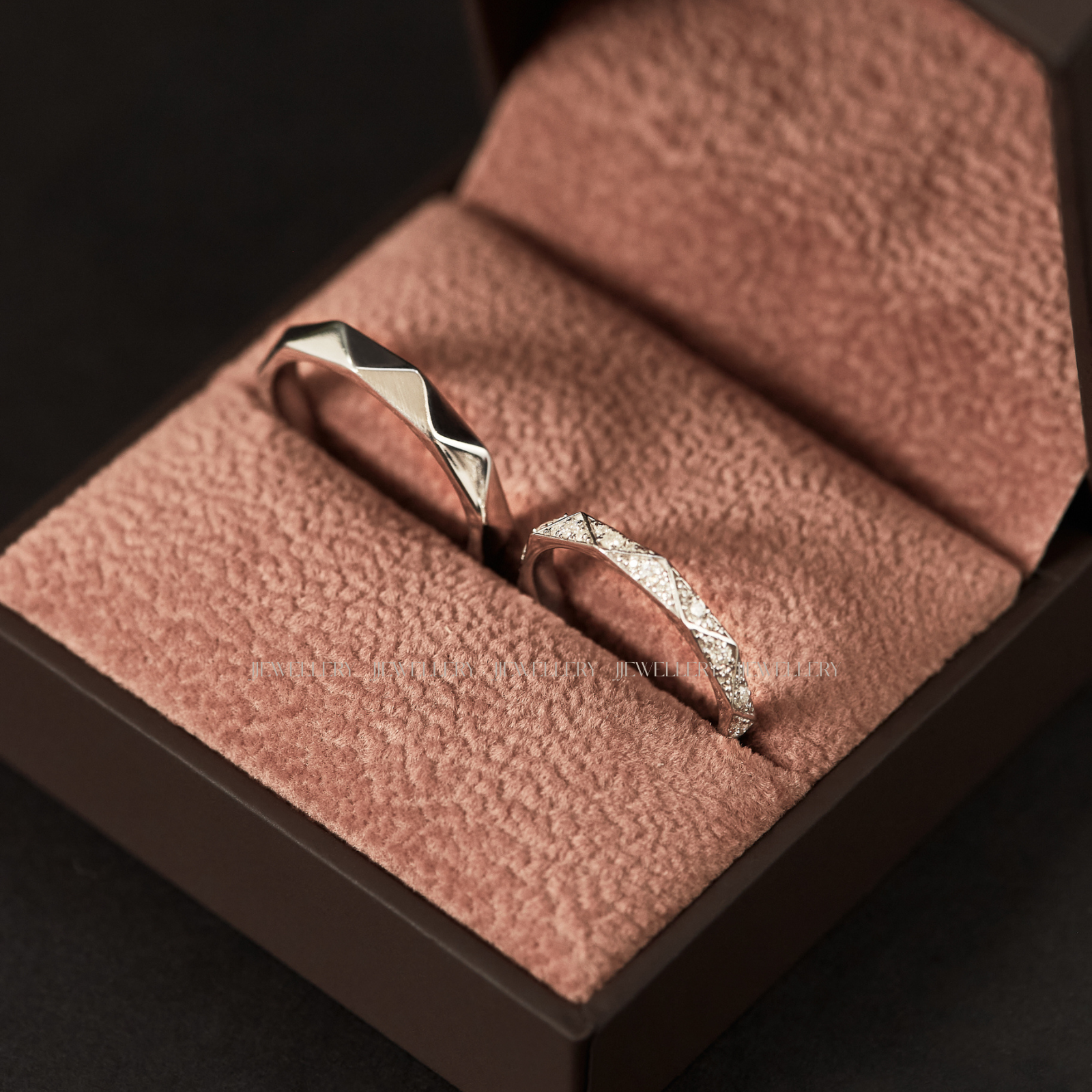 Lune Cặp nhẫn cưới vàng trắng Moissanite CP-Lune-WG10