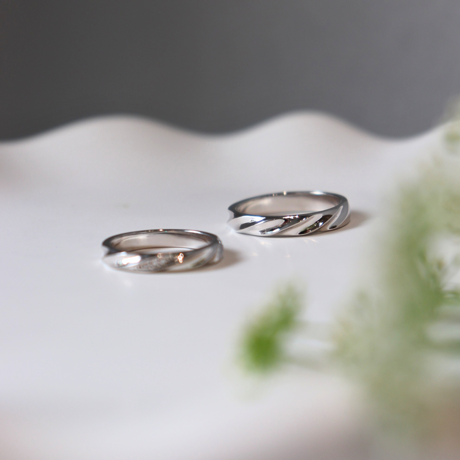 Ophelia Cặp nhẫn vàng trắng Moissanite CP-Ophelia-WG10
