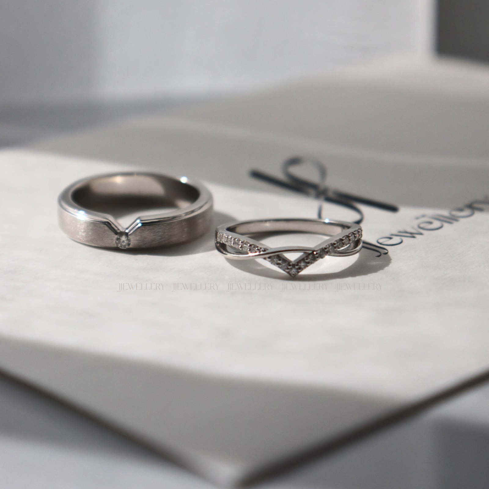 Reverie Cặp nhẫn vàng trắng Moissanite CP-Reverie-WG10