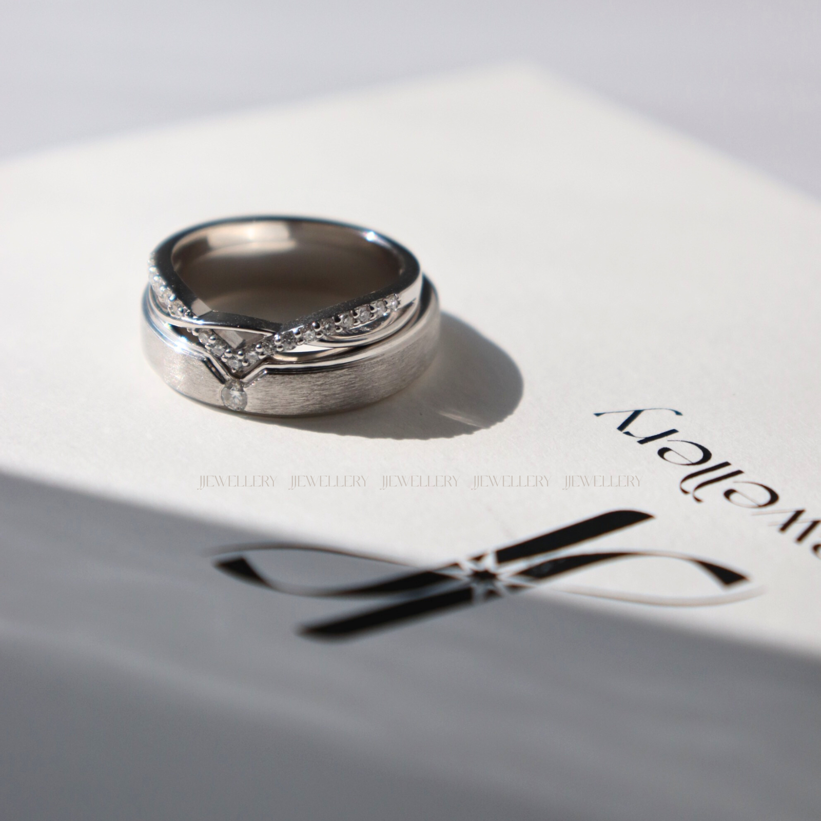 Reverie Cặp nhẫn vàng trắng Moissanite CP-Reverie-WG10