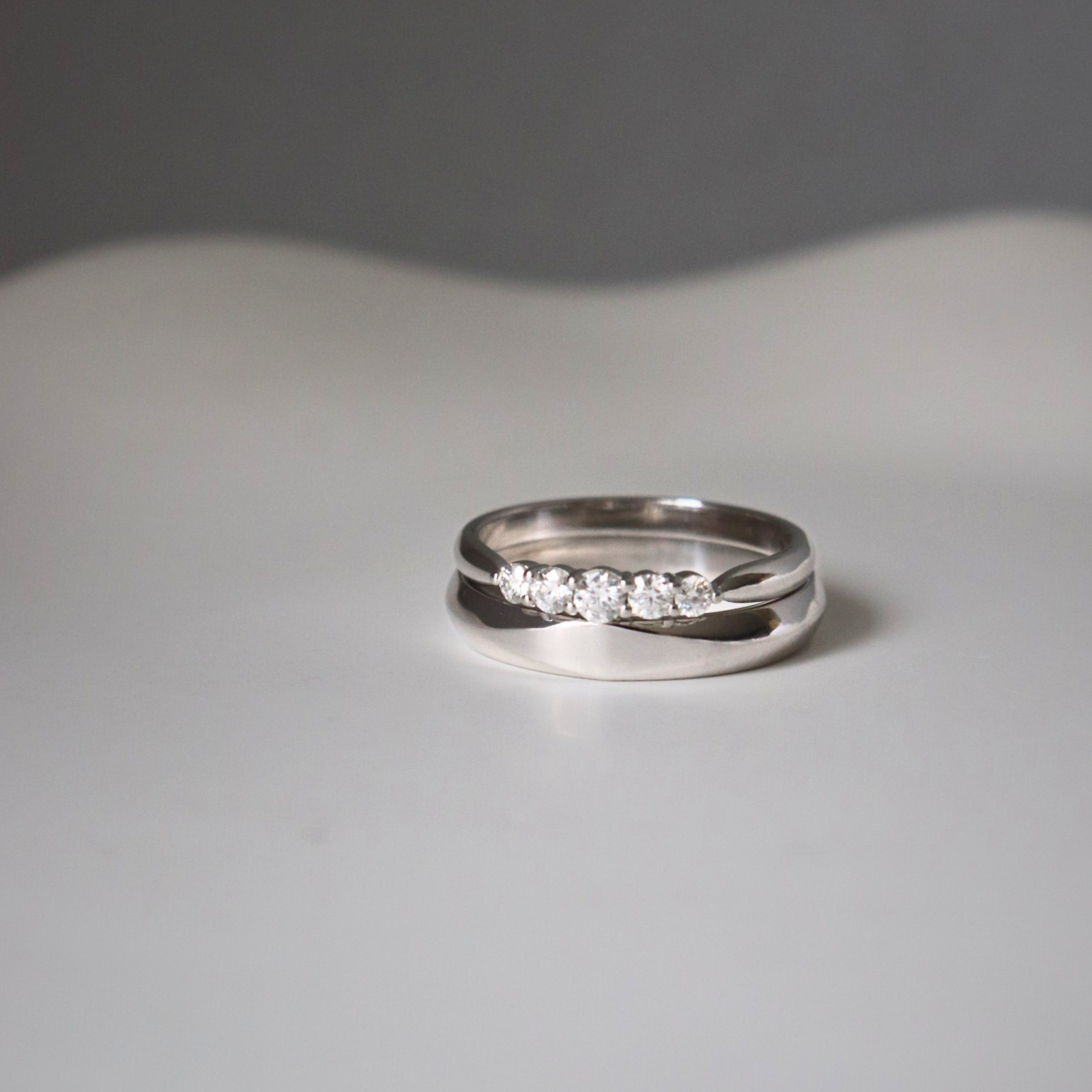 Séravie Cặp nhẫn vàng trắng Moissanite CP-Séravie-WG10