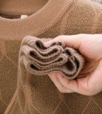 Áo len nam cao cấp Chất liệu Vải dệt kim 52,3% nylon 42,6% sợi polyester 5,1% viscose