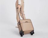 VALI DA THỜI TRANG CAO CẤP Chất liệu: vải chống mài mòn cao cấp Lớp lót: polyester