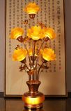 Đèn hoa sen nhiều màu sắc Chất liệu đèn led công suất thấp + kính giả + sơn hợp kim