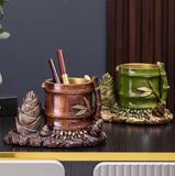 HỘP ĐỰNG BÚT TRANG TRÍ CAO CẤP BK-CE001900VN-3861 Chất liệu: sản phẩm nhựa