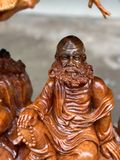Đạt Ma Ngồi Dưới Gốc Tùng Cổ Thụ