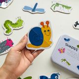 Đồ Chơi Ghép Hình 2 Mảnh Hộp Sắt (Shapes Puzzle) giúp bé rèn luyện sự tập trung và phát triển tư duy