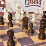 Đồ chơi - Bộ cờ vua bằng gỗ thiết kế gấp gọn.