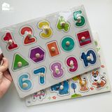 Bảng ghép hình núm gỗ nhiều chủ đề giúp bé phát triển tư duy và làm quen với thế giới xung quanh