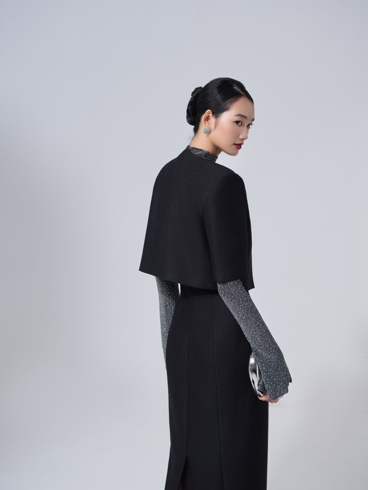 LUSTRE CURVE DRESS