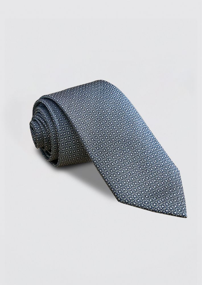 Cravat 11