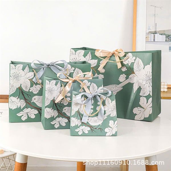 Túi Giấy Hoa Xanh Kèm Nơ Size Đại MS29