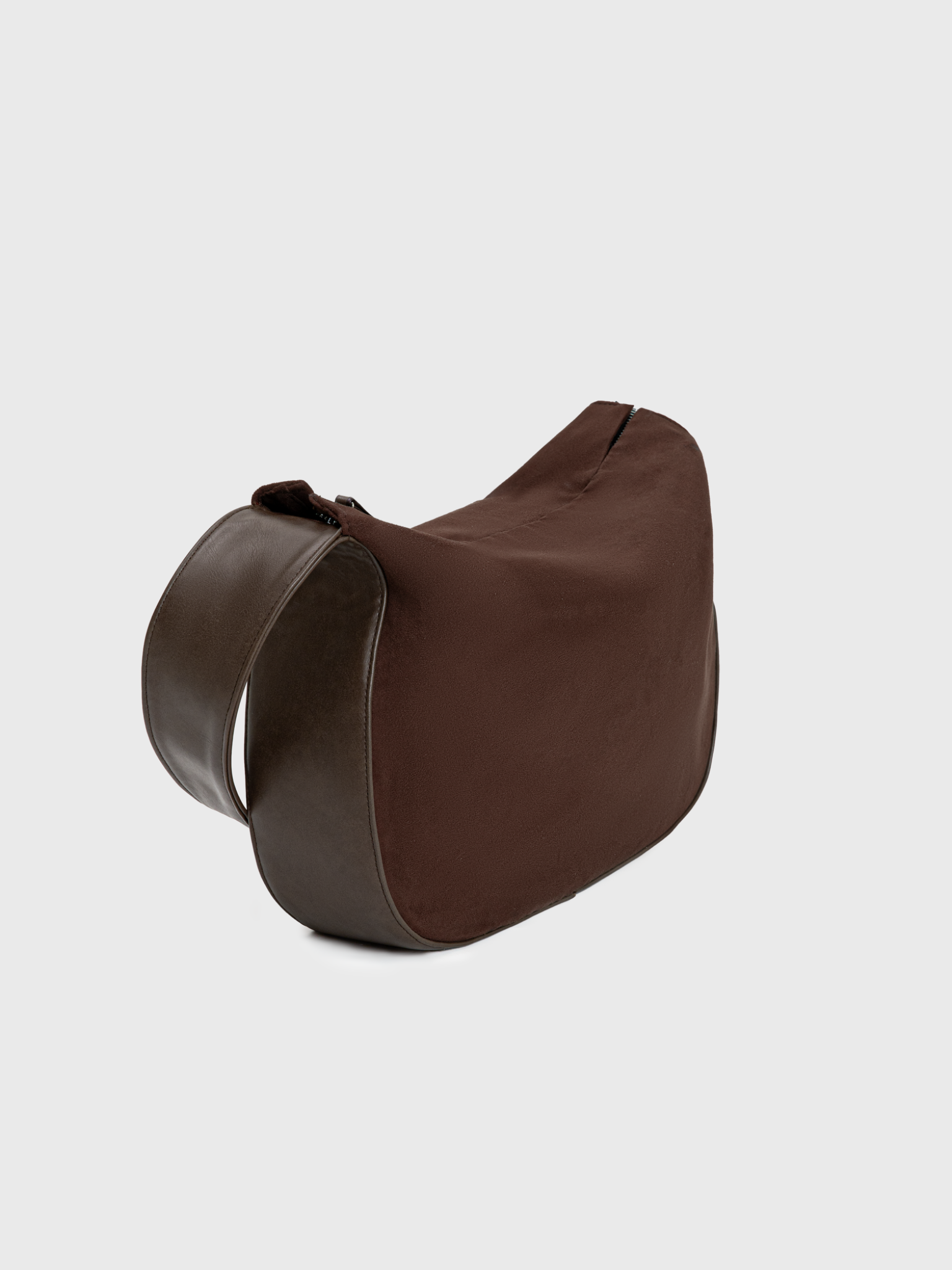 HOLIDAY DRIFT BAG IN BROWN
