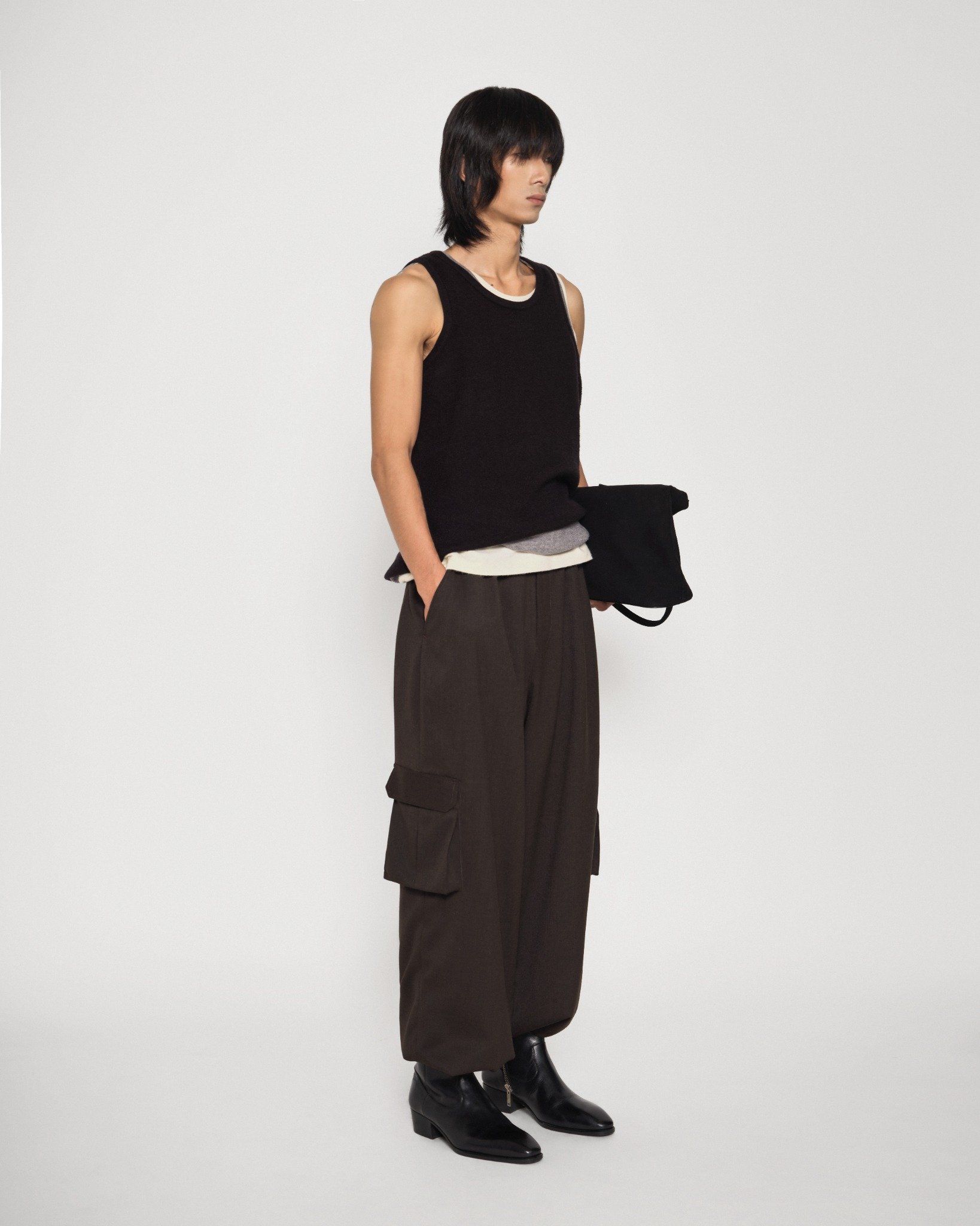 BLACK KNIT TANK