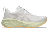 Giày Chạy Road Nam Asics Novablast 5 - White/Fawn