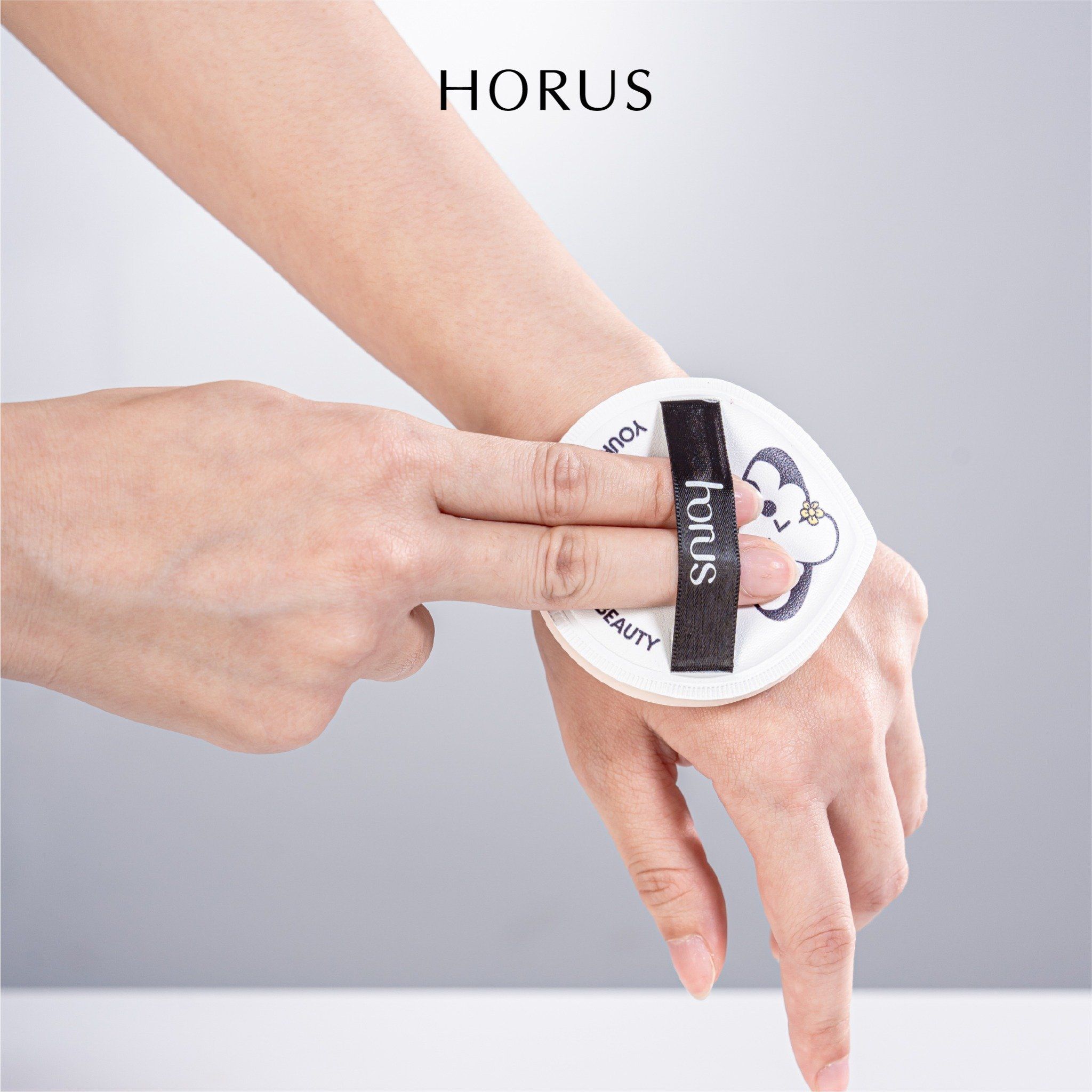  Bông mút trang điểm Horus Pang Pang Big Puff 