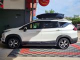 Cốp nóc ô tô phi thuyền