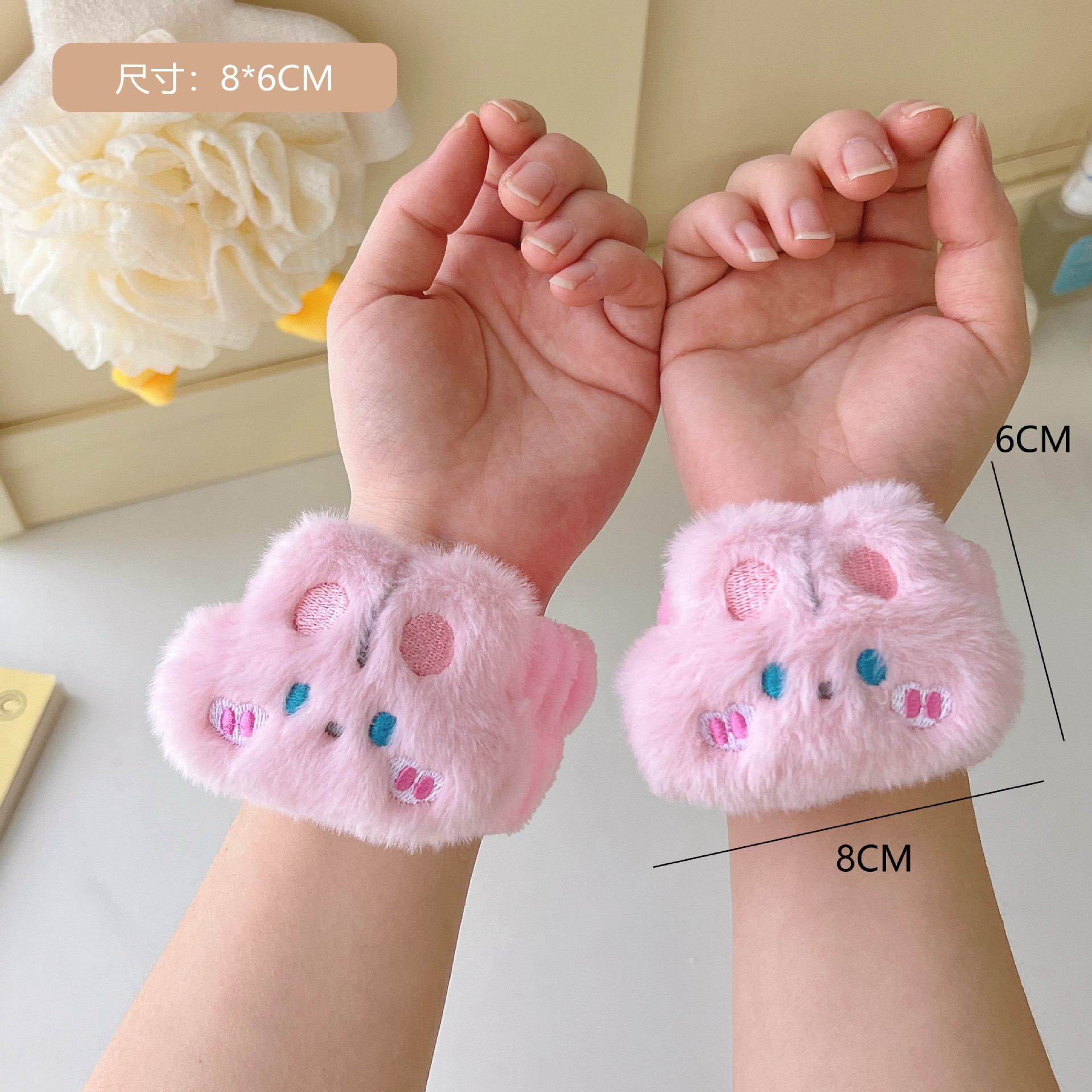 Băng Đô Cổ Tay Rửa Mặt Chống Ướt Áo Hoạt Hình Dễ Thương