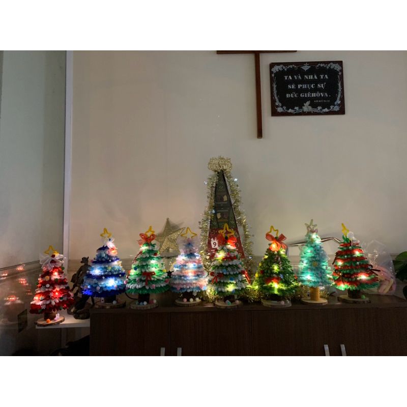 Cây Thông Noel Giáng Sinh Sẵn Hàng Ship Ngay