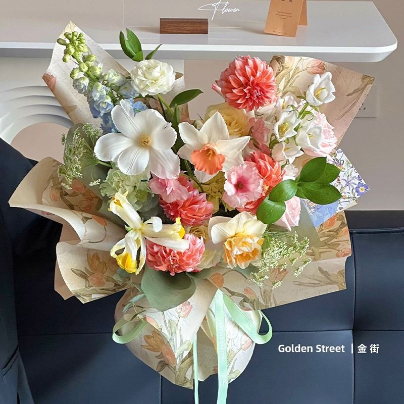 (38x52cm) Giấy Gói Hoa Chữ Tiếng Anh Họa Tiết- Foam Cứng - Phong Cách Trang Nhã - Không Thấm Nước