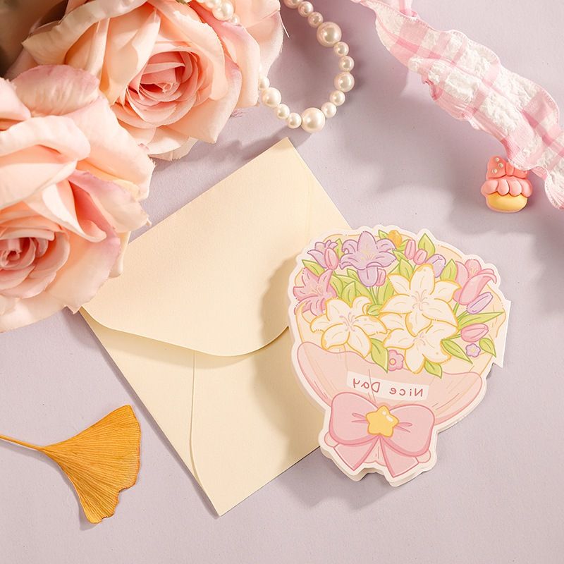 Thiệp Chúc Mừng Hình Bó Hoa Có Kèm Phong Bì