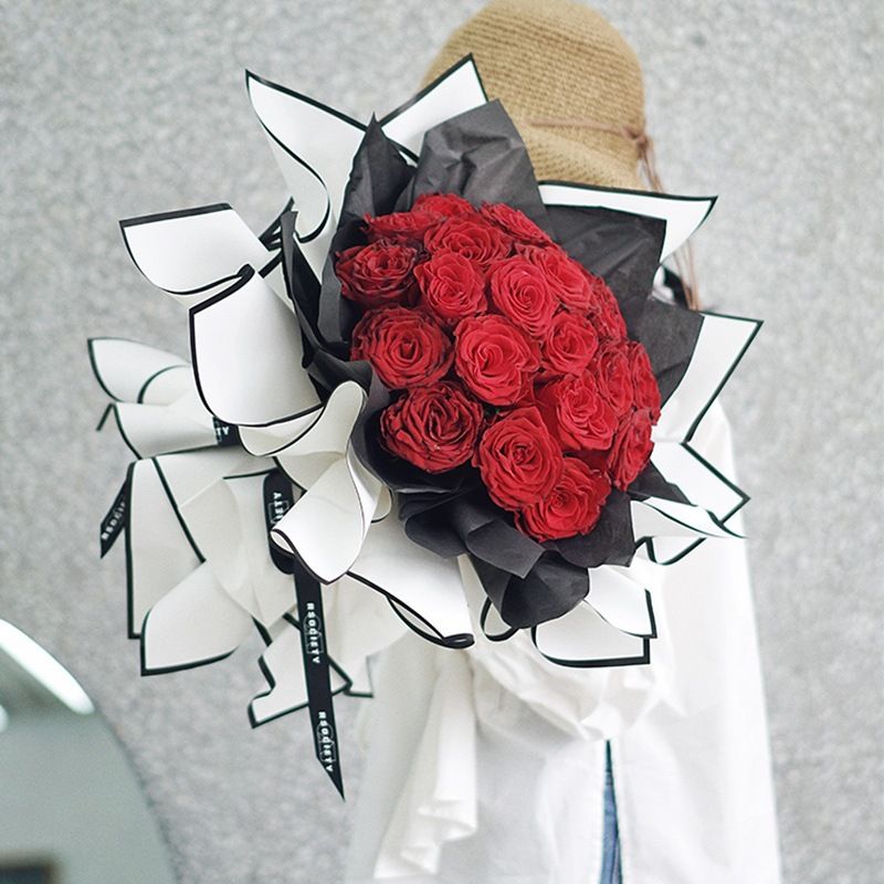 (58*58cm) Giấy Gói Hoa Viền (Đen-Đồng-Bạc-Trắng-Đa Dạng Màu). Giấy Cao Cấp, Không Lỗi, Không Thấm Nước, Màu Đẹp Sắc Nét.