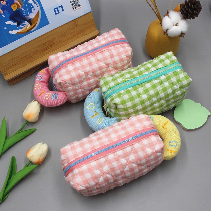 Túi Đựng Mỹ Phẩm Hộp Bút Họa Tiết Caro Mini Xinh Xắn