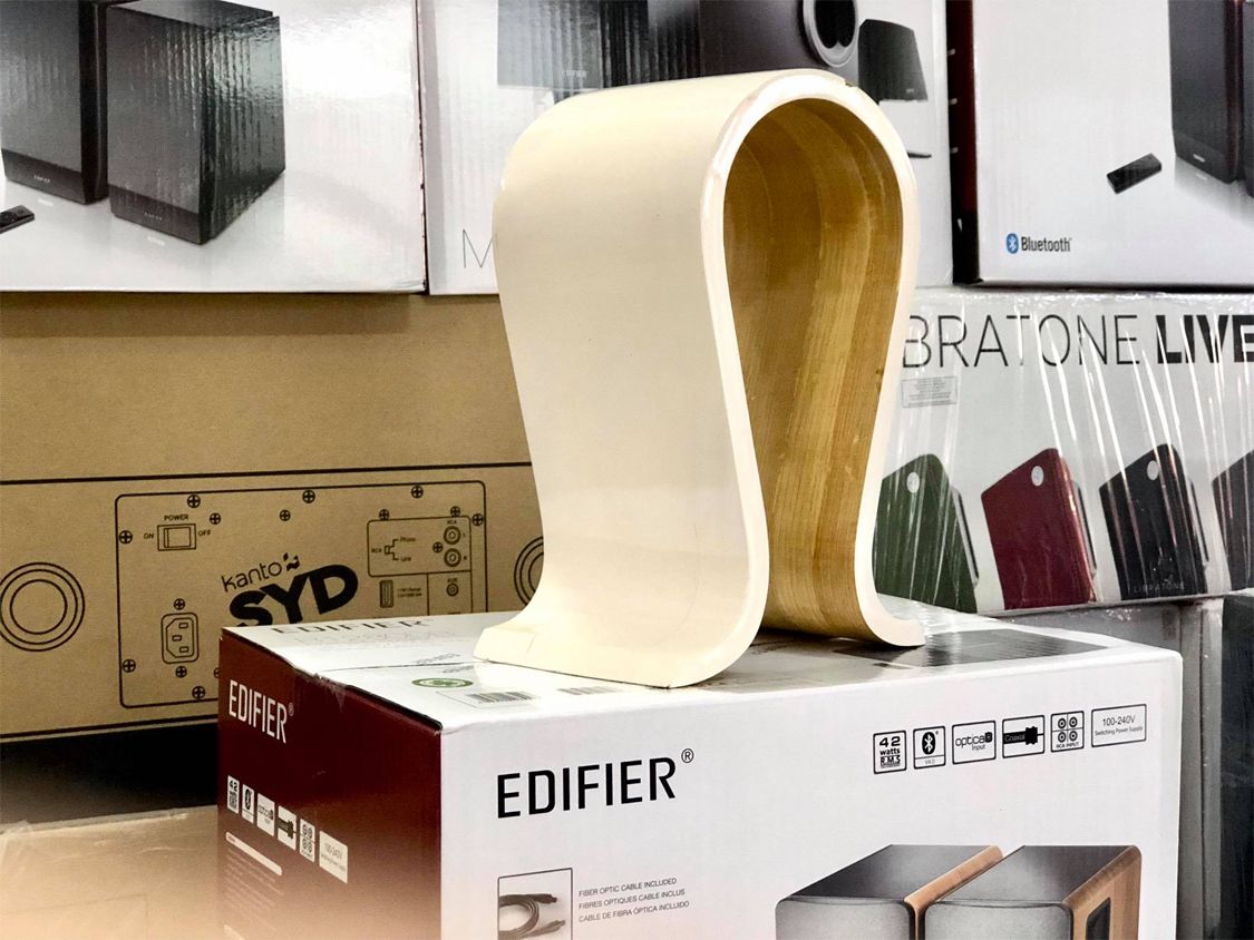 Headphone stand để tai nghe (hàng trưng bày không còn mới clear stock)