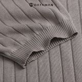 Áo POLO nam ngắn tay dệt kim DATAMAN, cổ chữ V, vải cotton chải kĩ mềm mịn, không bai xù - DT22-01