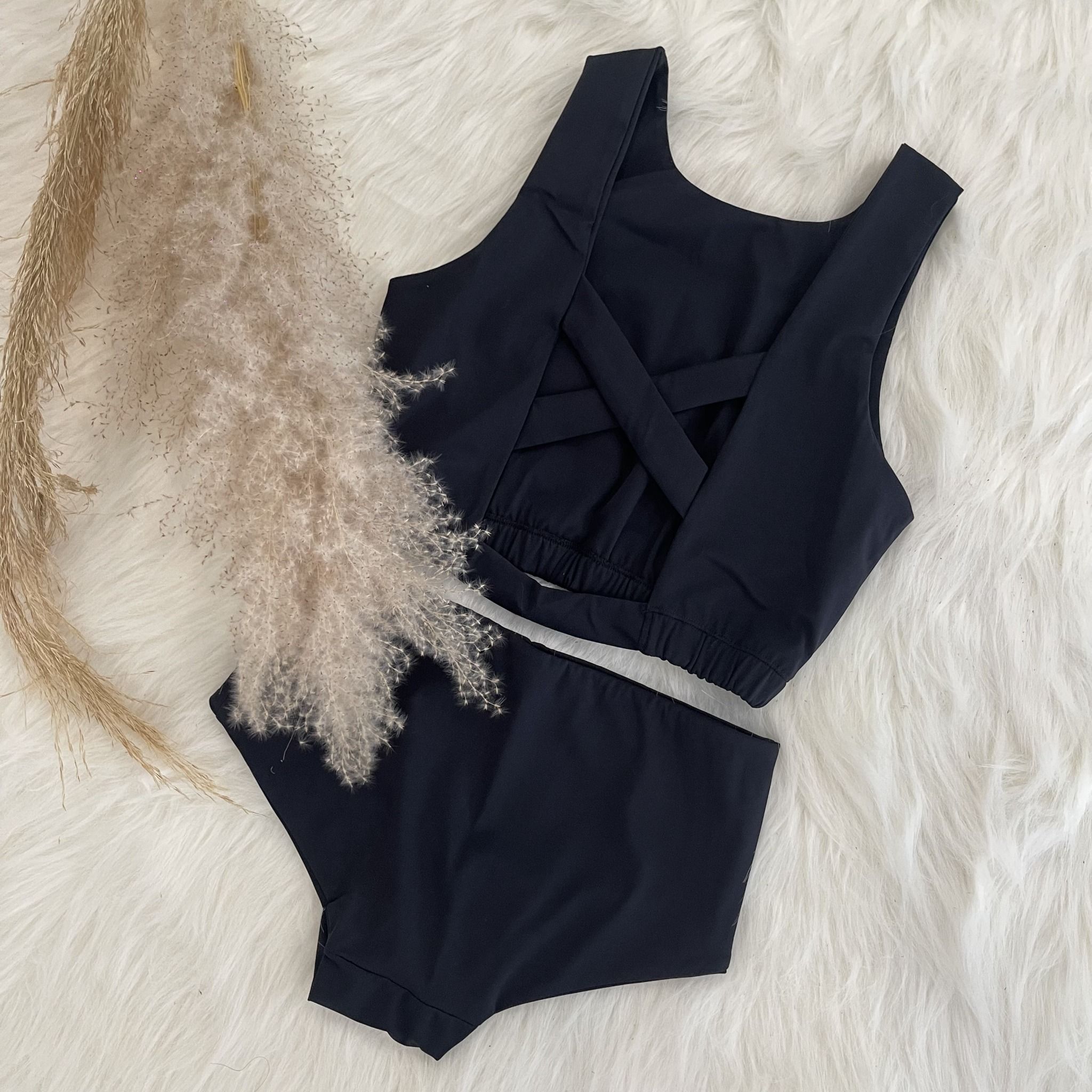Aries - Black