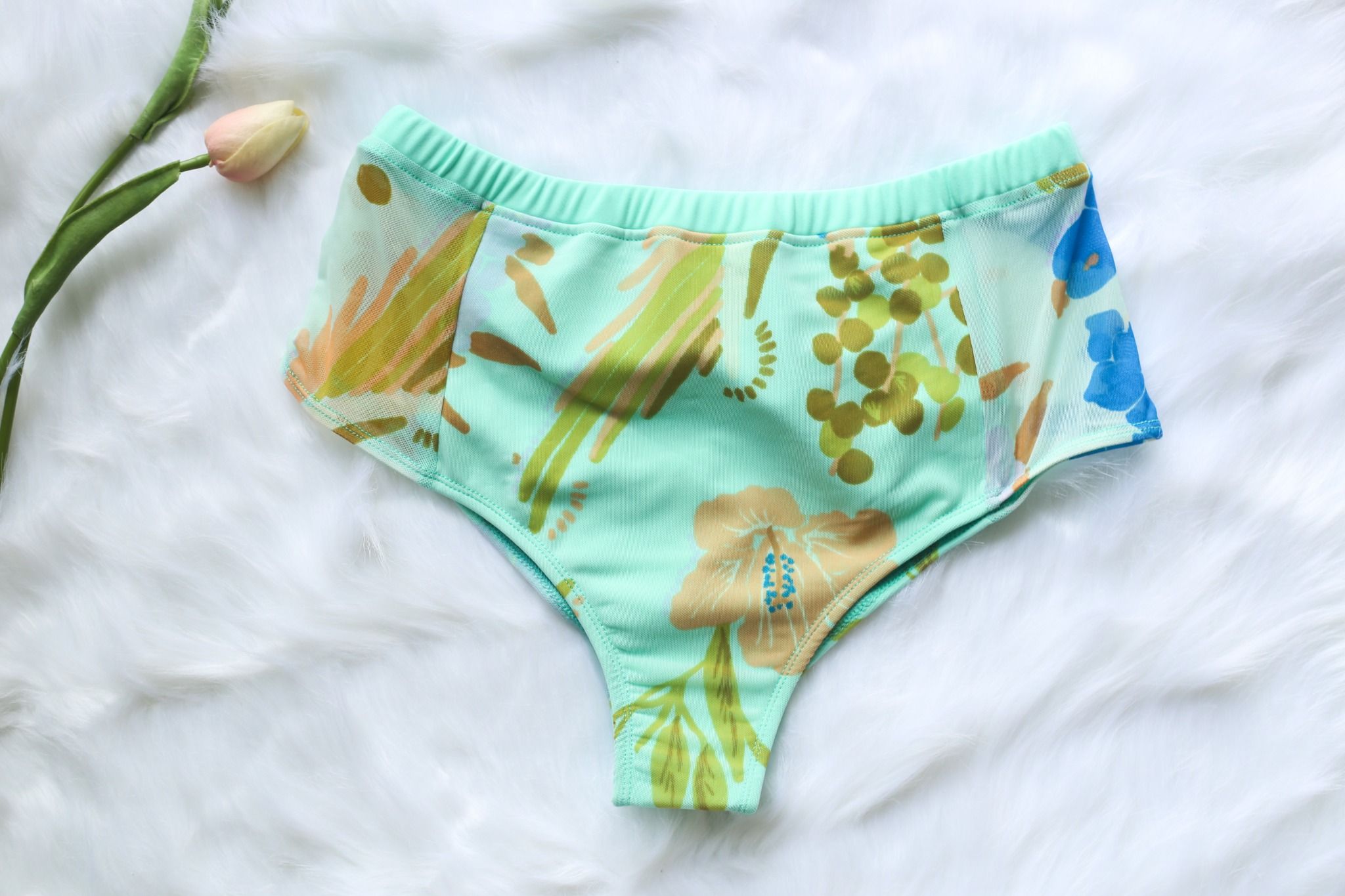 Libra Flower - Turquoise
