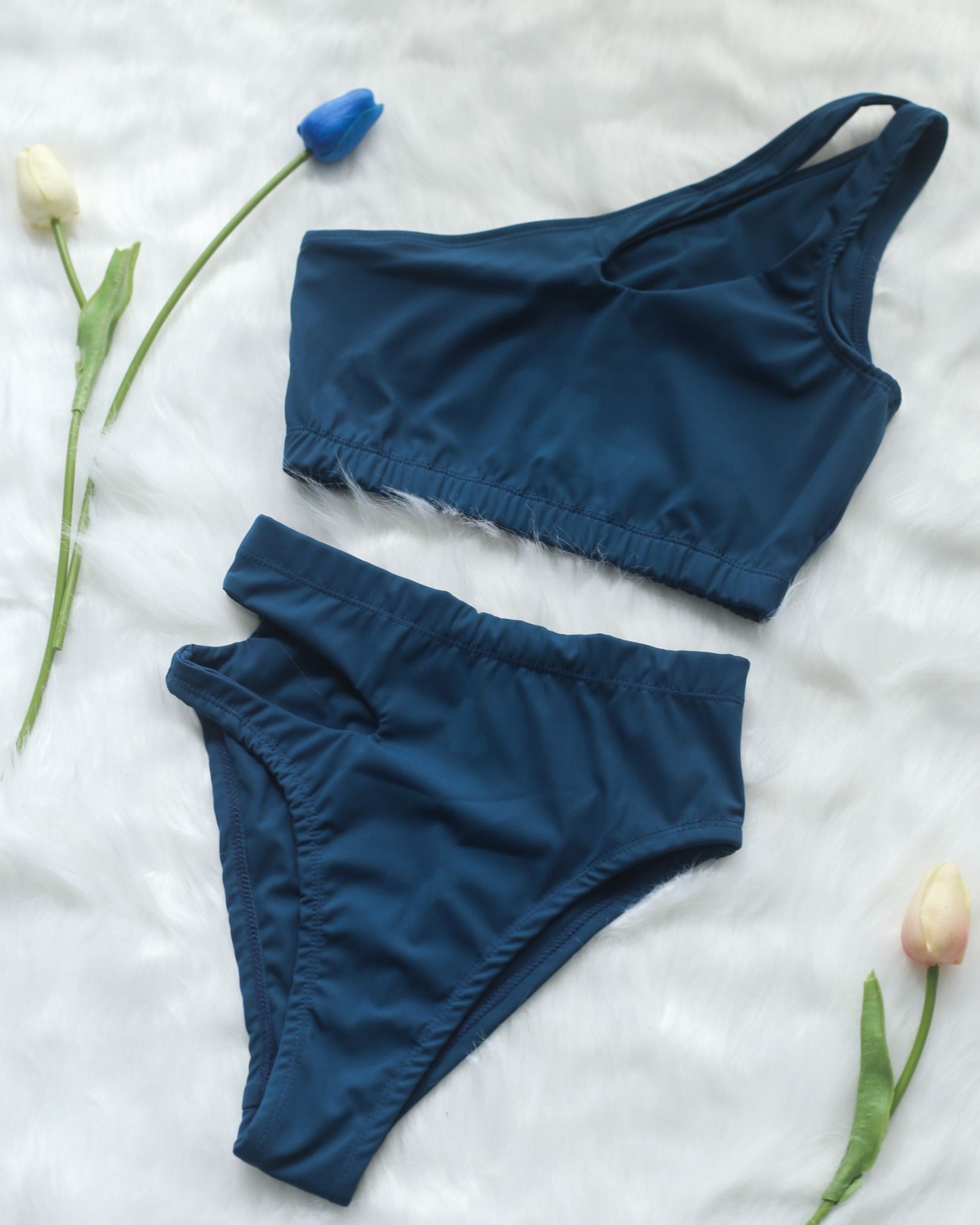 Leo - Navy