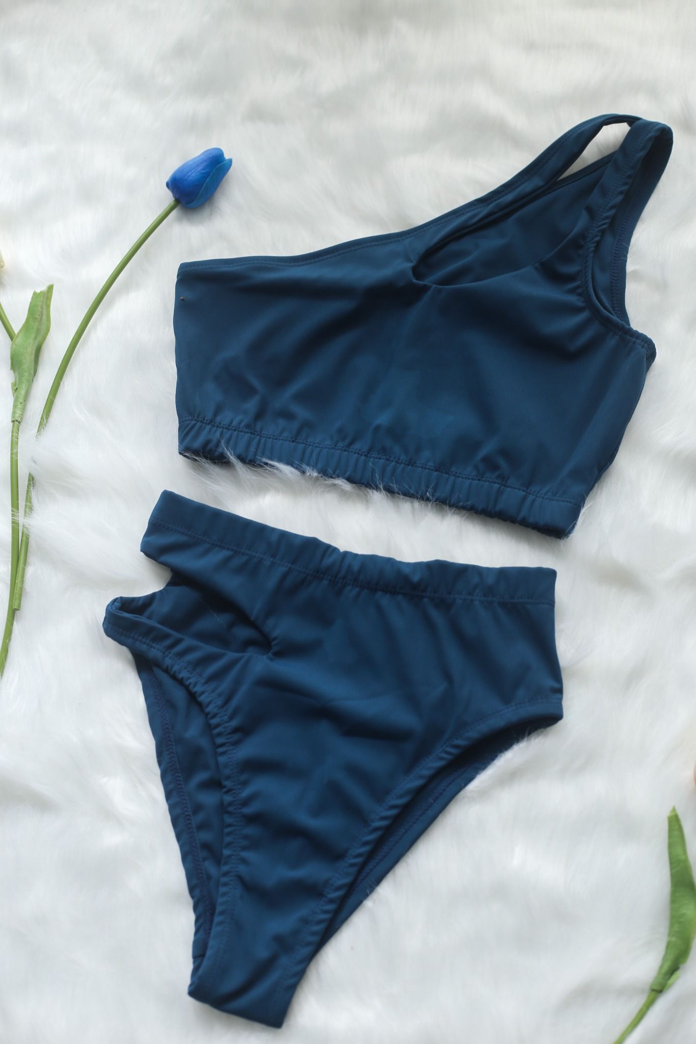 Leo - Navy