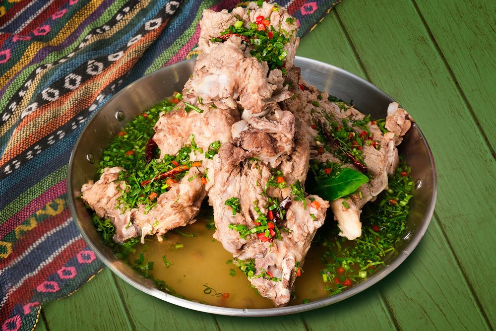 Chảo Sườn Bangkok Chua Cay