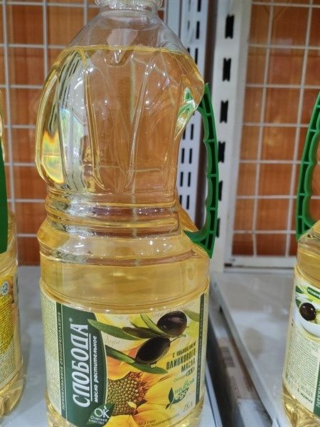 Dầu ăn cao cấp Sloboda 1,8L (6 chai/thùng)