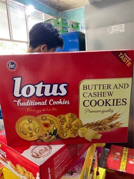 Bánh quy bơ hạt điều 405g (túi xách)