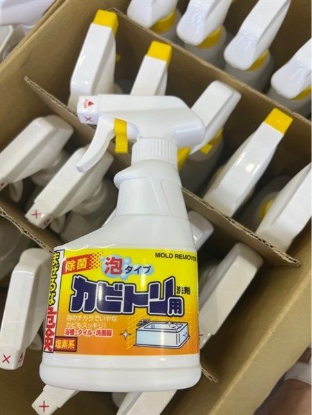 Nước tẩy rửa nhà vệ sinh dạng bọt 300ml (20 Chai/ Thùng)