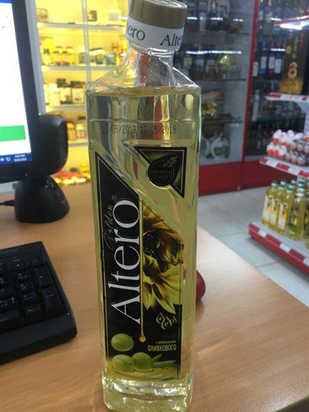 Dầu hướng dương Ôliu Altero Golden 810ml (15 chai/thùng)