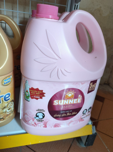 Nước Giặt Xả Sunnee Luxury Can 3.8Kg KM 01 NRC 250g