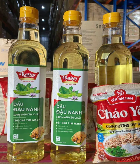 Combo 1 chai Dầu đậu nành Katya 0,9L khuyến mại
1 gói Cháo yến dinh dưỡng thịt bằm 50g (12 bộ/thùng)