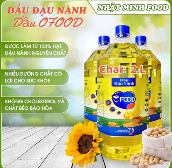 1 chai dầu đậu nành OFOOD 2L + 1 chai nước tương Hương Việt thanh vị Cholimex 500ml