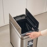 Thùng rác cảm ứng Hiro Phantom