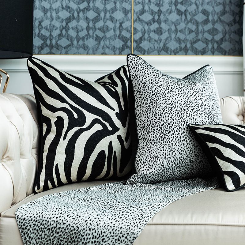 Modern jacquard cushion