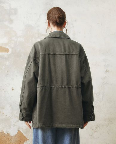 URBAN REVIVO - Áo khoác denim nữ phối túi hộp thời thượng