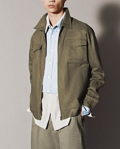 URBAN REVIVO - Áo khoác sơ mi nam cổ bẻ phối khoá zip