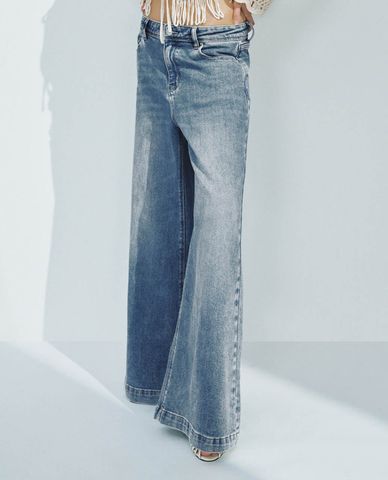 URBAN REVIVO - Quần jeans nữ ống rộng hiện đại