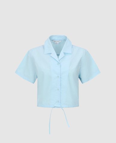 URBAN REVIVO - Áo croptop nữ cổ bẻ tay ngắn hiện đại